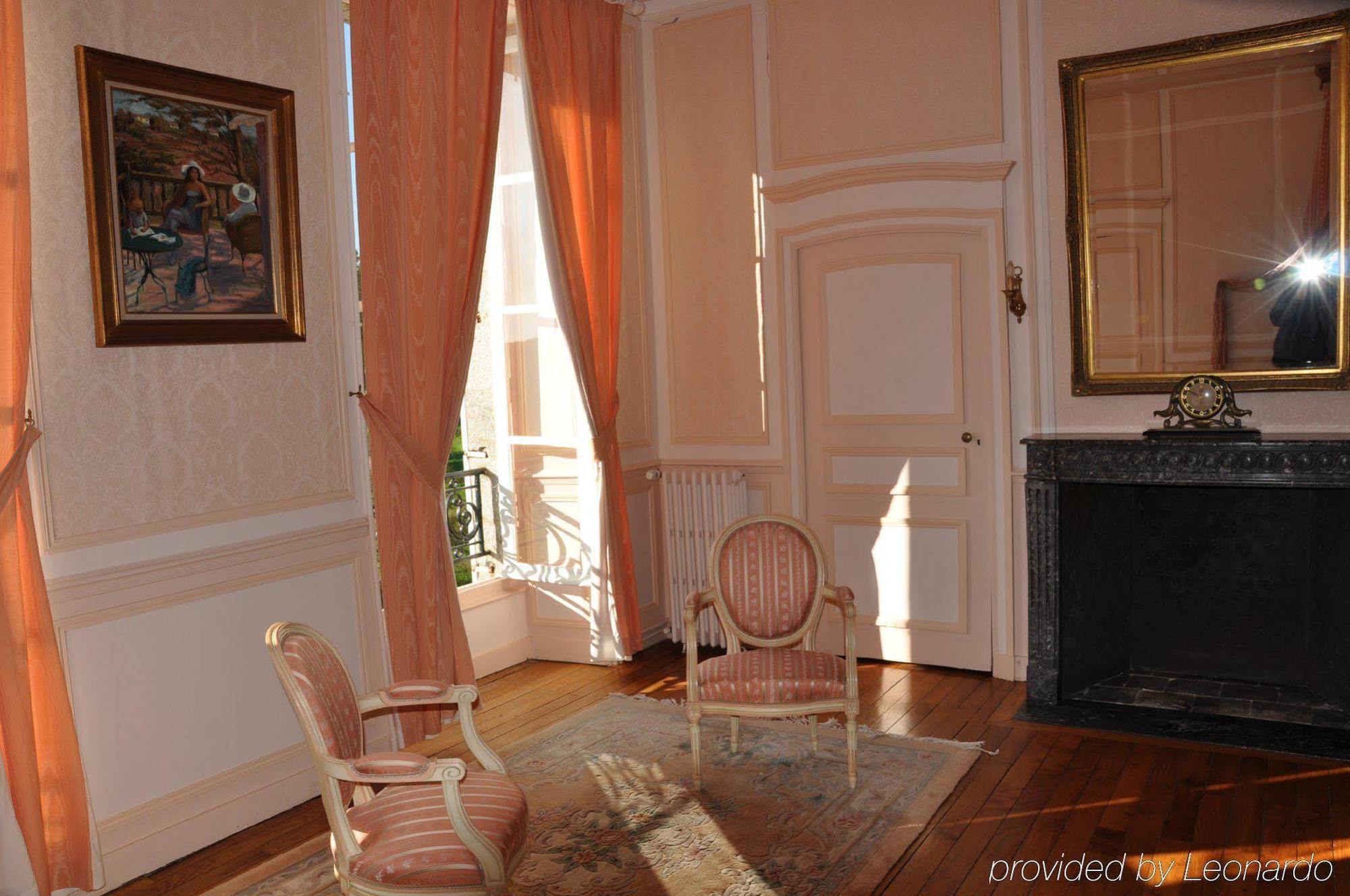 شقة Saint-Germain-en-Coglès  في Chateau De La Foltiere الغرفة الصورة