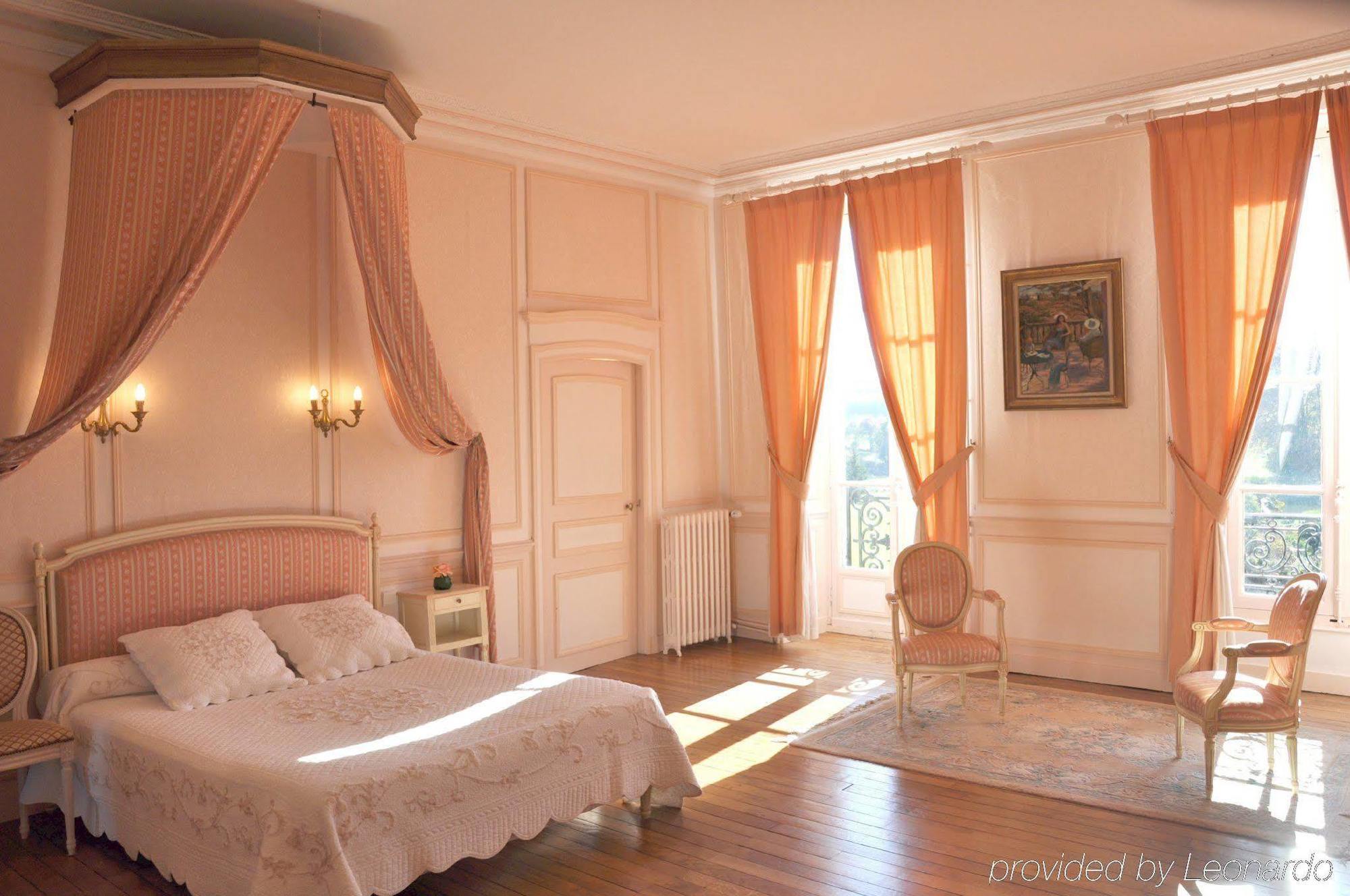 شقة Saint-Germain-en-Coglès  في Chateau De La Foltiere الغرفة الصورة